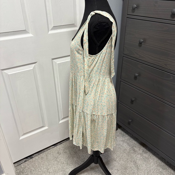 American Eagle Dress - Picture 2 of 8